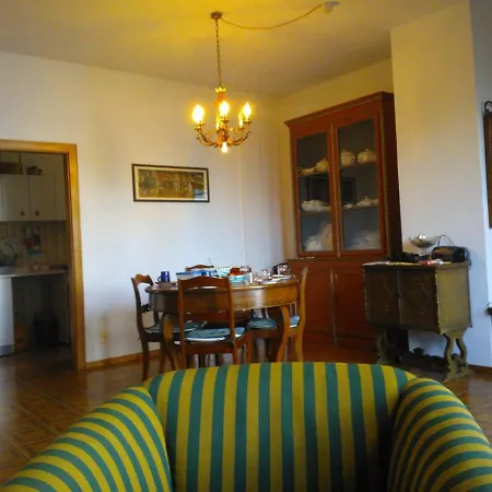 Casa Elegante E Panoramica Sul Di Garda Torri Del Benaco