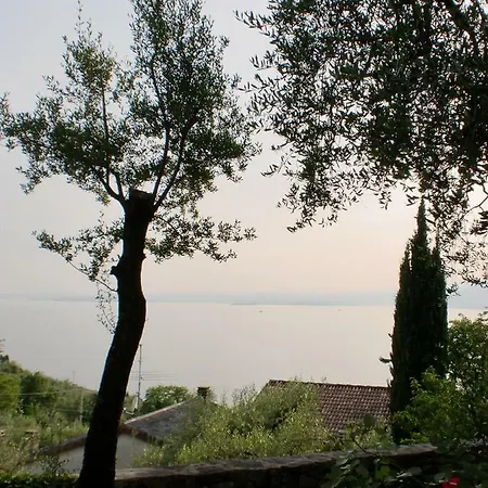 Casa Elegante E Panoramica Sul Di Garda