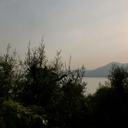 Casa Elegante E Panoramica Sul Di Garda * 托里德尔贝纳科